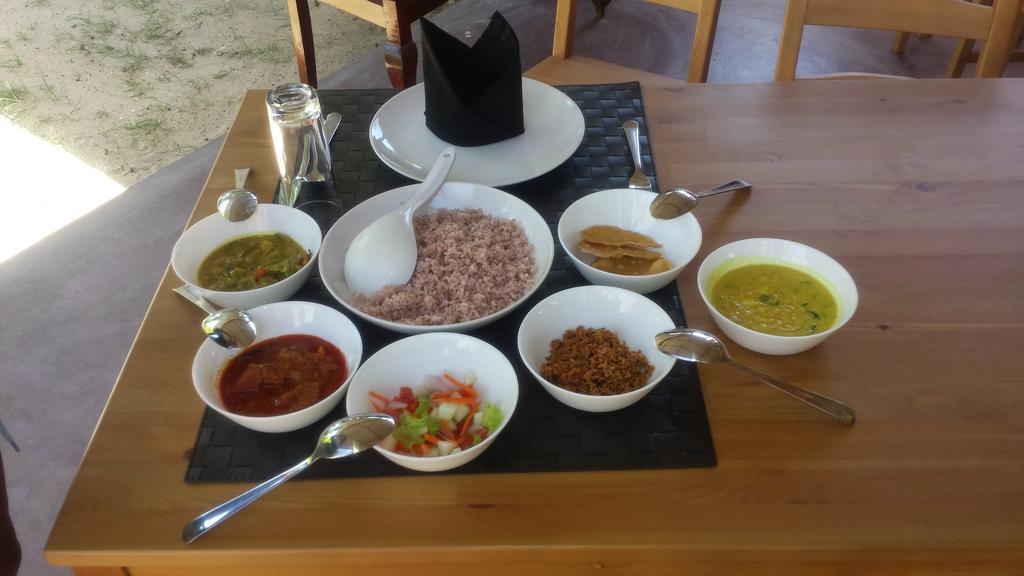 Etnico Surf Resort Arugam Bay Bagian luar foto